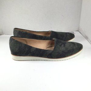 Life Stride Bloom Slip-On Loafers Flats Olive Camo Size 11